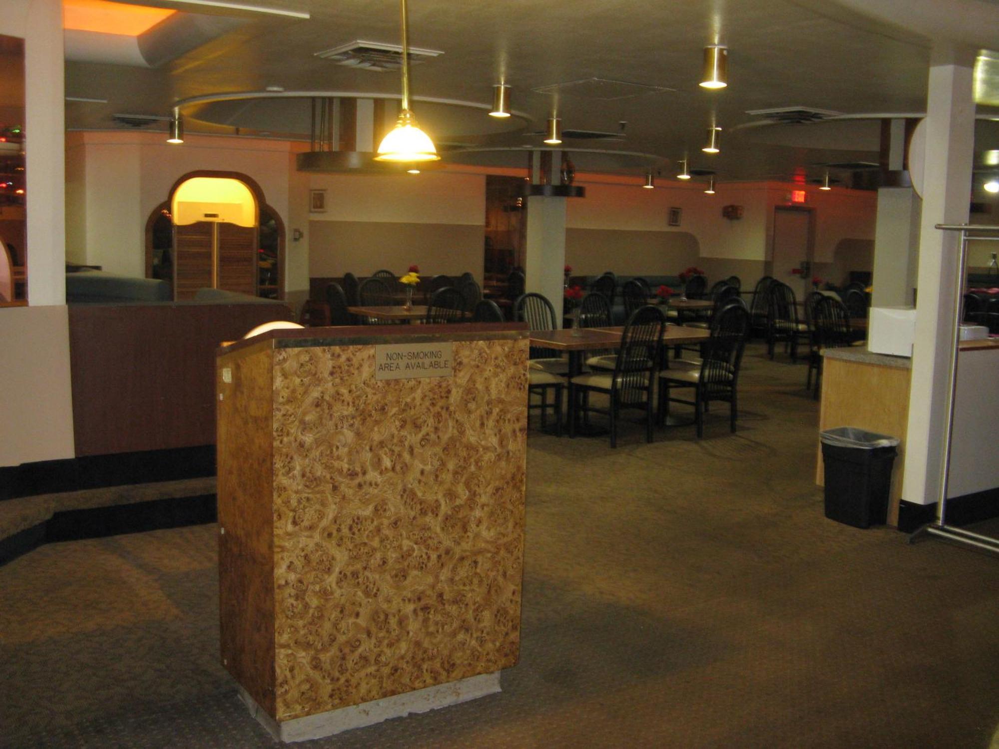 Howard Johnson By Wyndham Saint Joseph Benton Harbor Exterior photo